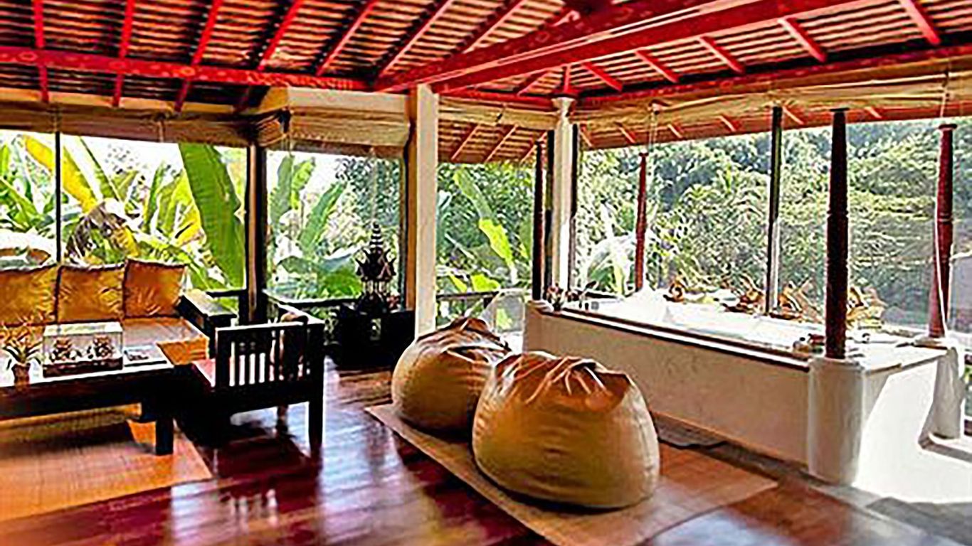 سوكنتارا كاسكيد ريزورت آند سبا