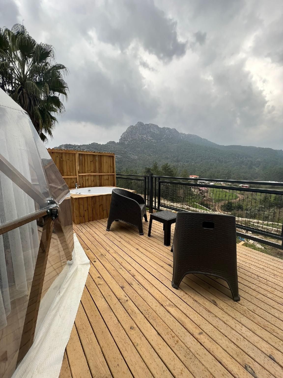 The Hill Glamping - Cirali - Balkón