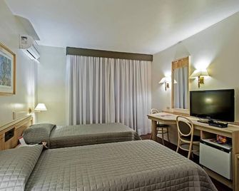 Trevi Hotel & Business - Curitiba