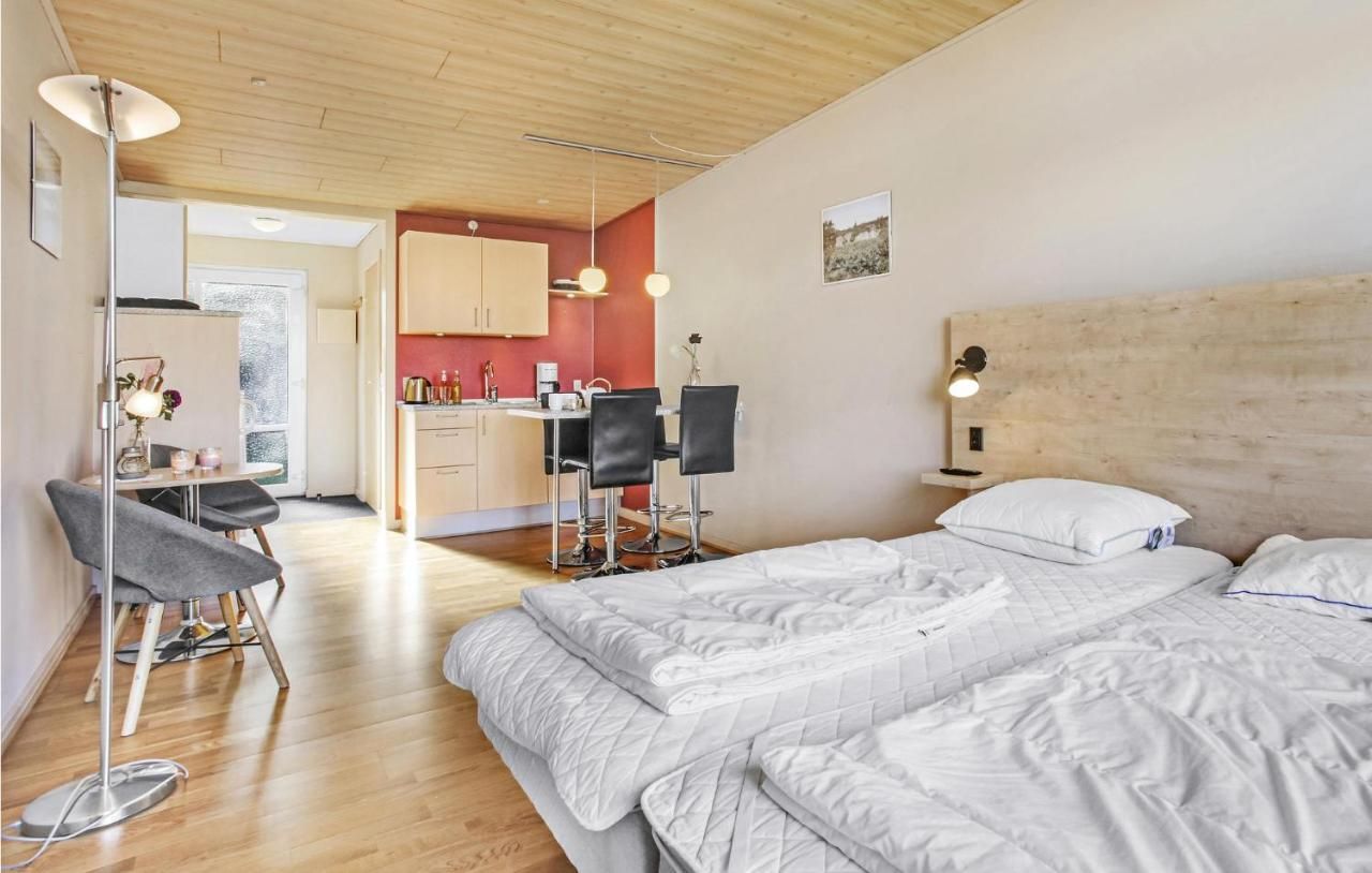 Stunning Apartment In Allinge With Wifi – Sandvig