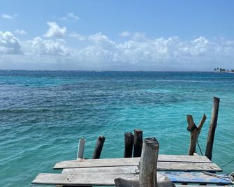 Hotel El Porvenir - El Porvenir - Playa
