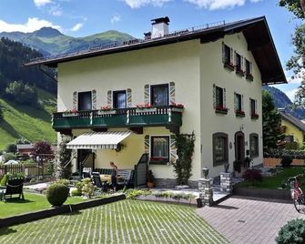 Doppelzimmer, Dusche, Wc - Gästehaus Winkler - Rauris