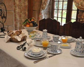 La Forge De La Coudraie - Pleugueneuc - Comedor