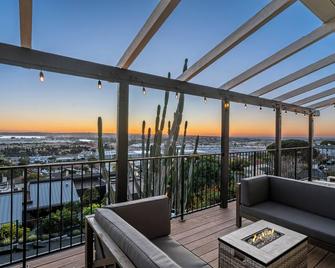 Prestigious 7br Resort Style Villa Stunning Views - サンディエゴ - バルコニー