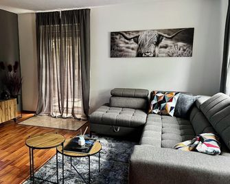Im Schwarzwald - Sankt Georgen im Schwarzwald - Salon