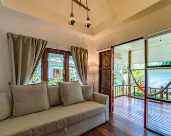 The Joy Beach Villas - Ko Pha Ngan - Sala de estar