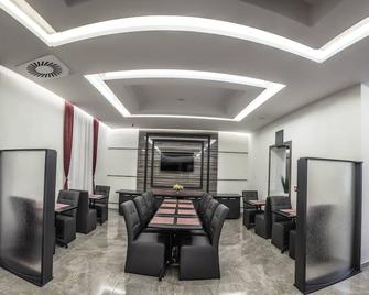 Hotel Theater - Belgrado - Restaurante