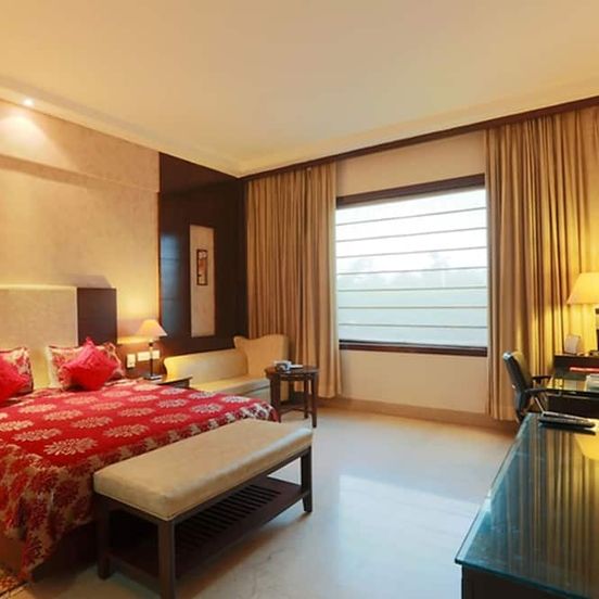 Hotel Airport Residency image 1