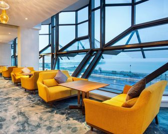 Jurys Inn Brighton Waterfront - Brighton - Bar