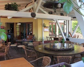 Hotel Krone Kappel - Kappel-Grafenhausen - Binnenhof