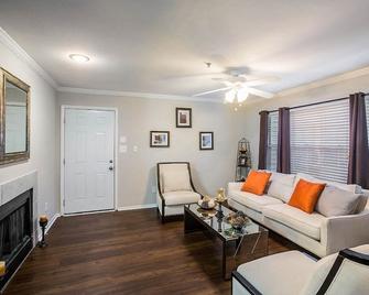 2bd 2ba Unfurnished Apartment - Atlanta - Sala de estar