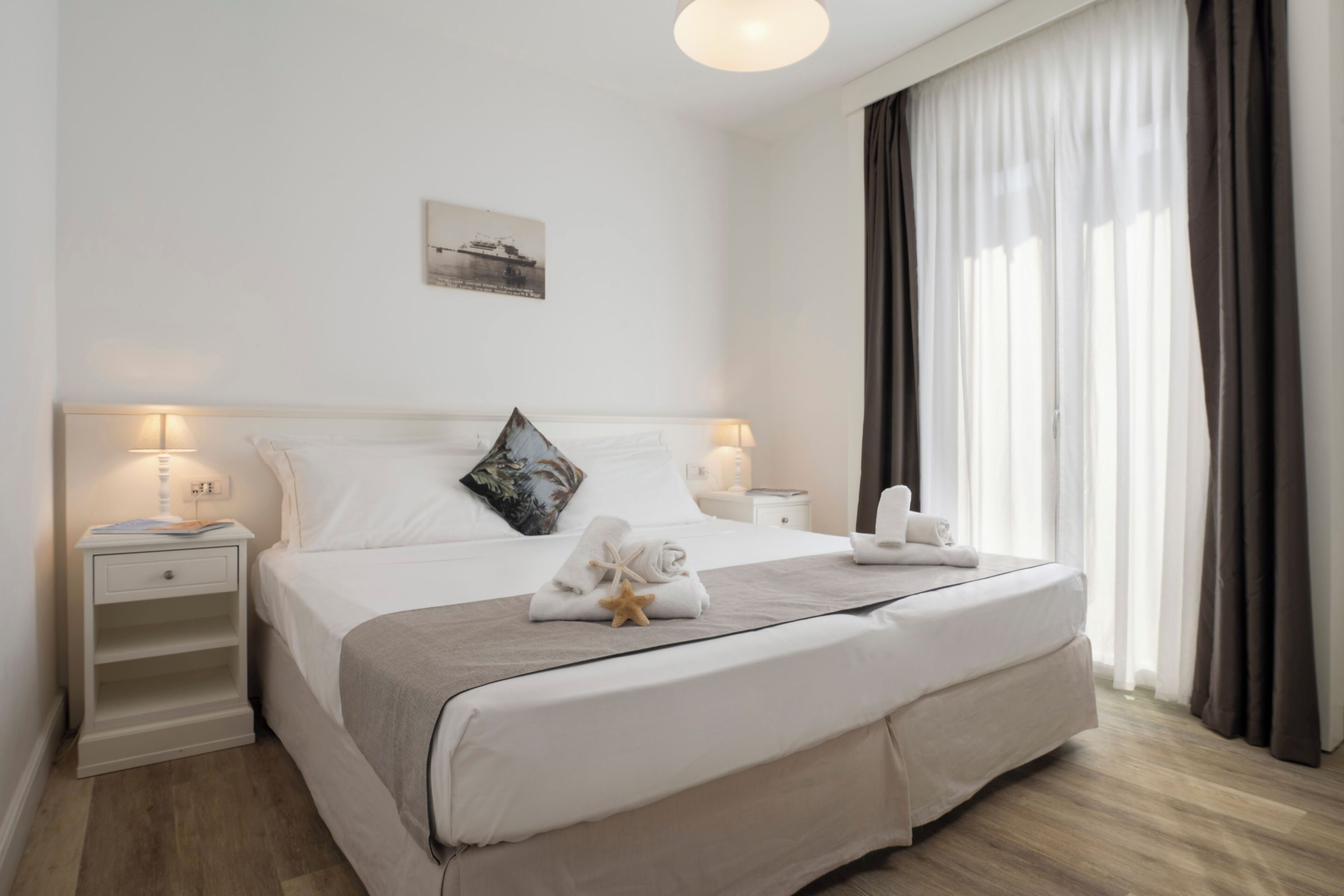 Hotel Continental - Pietra Ligure