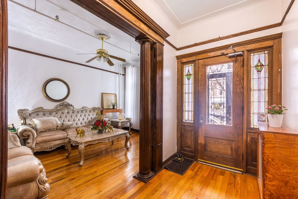 كلو جيست هاوس - بروكلين - غرفة معيشة