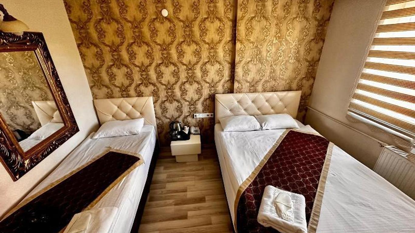 Hotel Seven Brothers