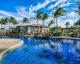 Resort-style home with pool & hot tub access - near beach & golf - Waikoloa Village - Pool