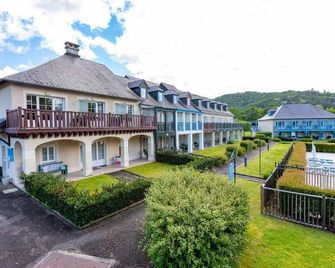 Corrèze rive Dordogne - Argentat - Gebäude