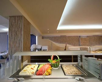 Castro Beach Hotel - Maleme