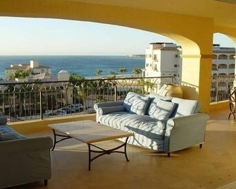 3700 Sf Oceanfront Penthouse in Cabo Mexico - Las Mananitas - 卡波聖盧卡 - 陽台