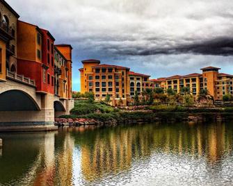 Lake Las Vegas Resort Vacation - Henderson - Outdoors view