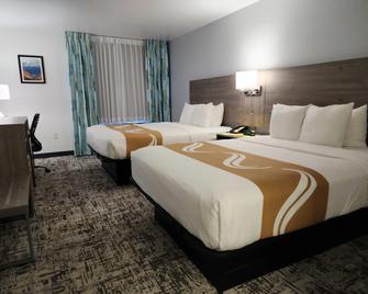 Quality Inn & Suites Denver International Airport - Denver - Bedroom