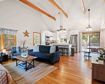Updated Home on Bayside of Eastham! - Ιστ Χαμ - Σαλόνι
