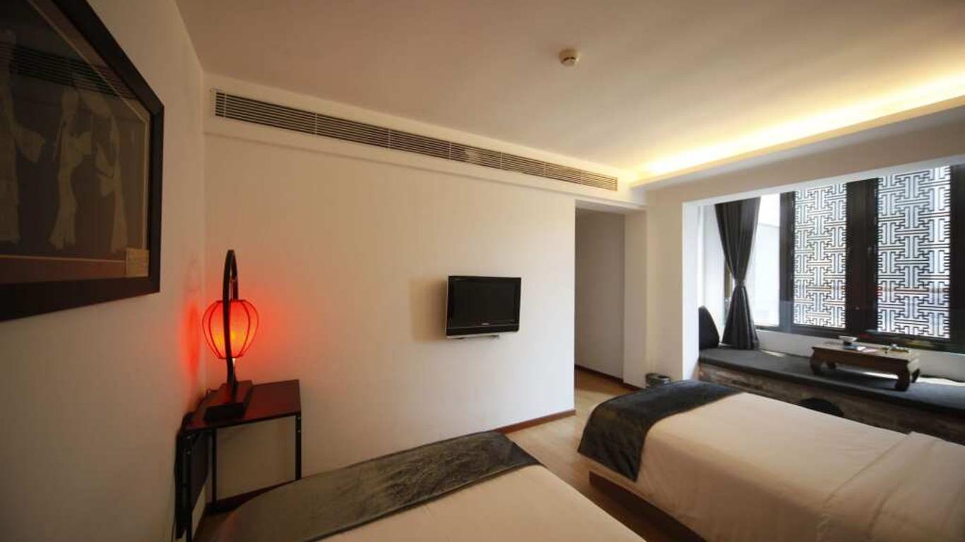 Shichahai Shadow Art Performance Hotel