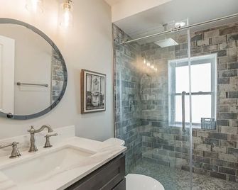 Enjoy Your Stay In This Amazing Location In Philadelphia! 4 Bedroom Home by RedAwning - Philadelphia