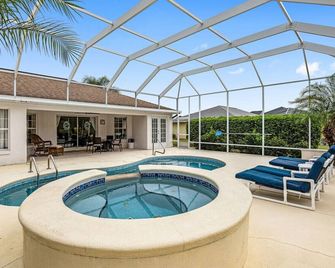 Villa Live Oak Grove beautiful outdoor area & pool - Inverness - Pool