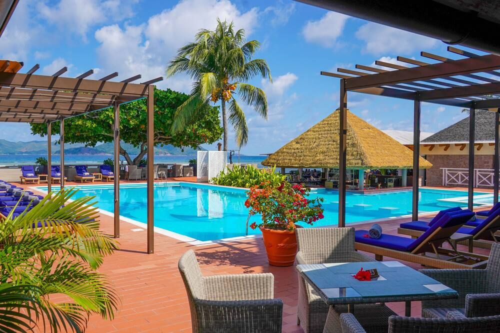 La Digue Island Lodge - לה דיג - בריכה