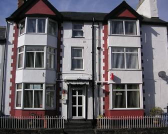 Ty Newydd Guest House - Trefriw - Building