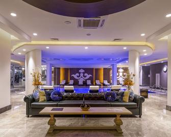 Grand Pasha Kyrenia Hotel & Casino & Spa - Kyrenia - Lobby
