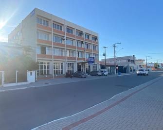 Hotel Monte Líbano - Laguna - Building
