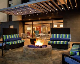 Home2 Suites by Hilton Macon I-75 North - מייקון - טרקלין