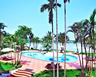 Century Riverside Hotel Hue - Hue - Piscine