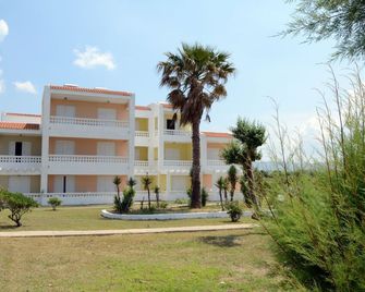 Byron Apartments - Tigaki - Gebäude