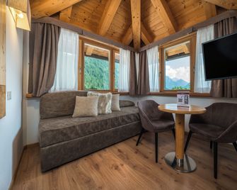 Hotel Crozzon - Madonna di Campiglio