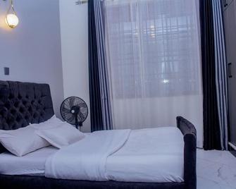 Cozy Residence I, 1 bedroom Apartment Kyanja - Kampala - Bedroom