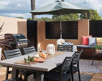 Sandcastle Shores - Fingal Bay - Patio
