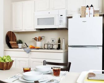 Intown Suites Extended Stay San Antonio Tx - Leon Valley North - Leon Valley