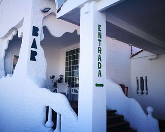 Motel Restaurante Santa Cruz - Santa Cruz de Mudela - Outdoors view
