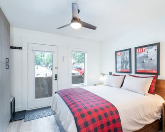 Charming Viking Lodge Studio with River Access - Cozy Retreat - Telluride - Ložnice