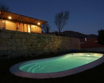 GoToGeres - Casa da Piscina - Casas de Alem - Arcos de Valdevez - Басейн