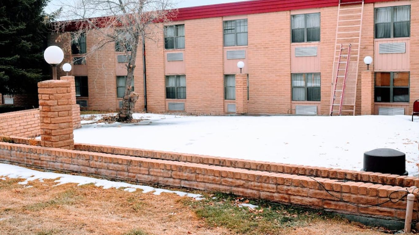 Douglas Inn & Conference Center