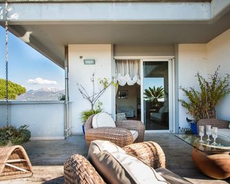 Residence Verdeluna - Pietrasanta