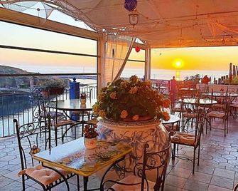 Hotel Isolabella - Ventotene - Restaurant