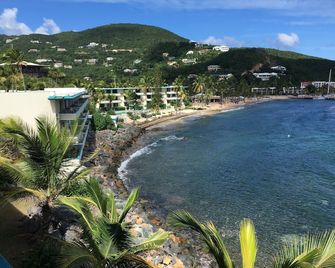 Check Out The View! Fantastic Affordable Oceanfront Studio - Listen To The Waves - سانت ثوماس (فيرجين أيلاندس, ا.س) - مبنى