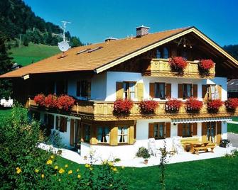 Gästehaus Anneliese - Wallgau