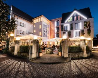 Hotel-Restaurant Schwanen - Metzingen - Gebouw