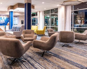Holiday Inn Express & Suites Chicago - Oak Forest By IHG - Oak Forest - Лаунж