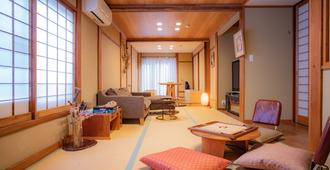 Aibiya - Yamanouchi - Living room